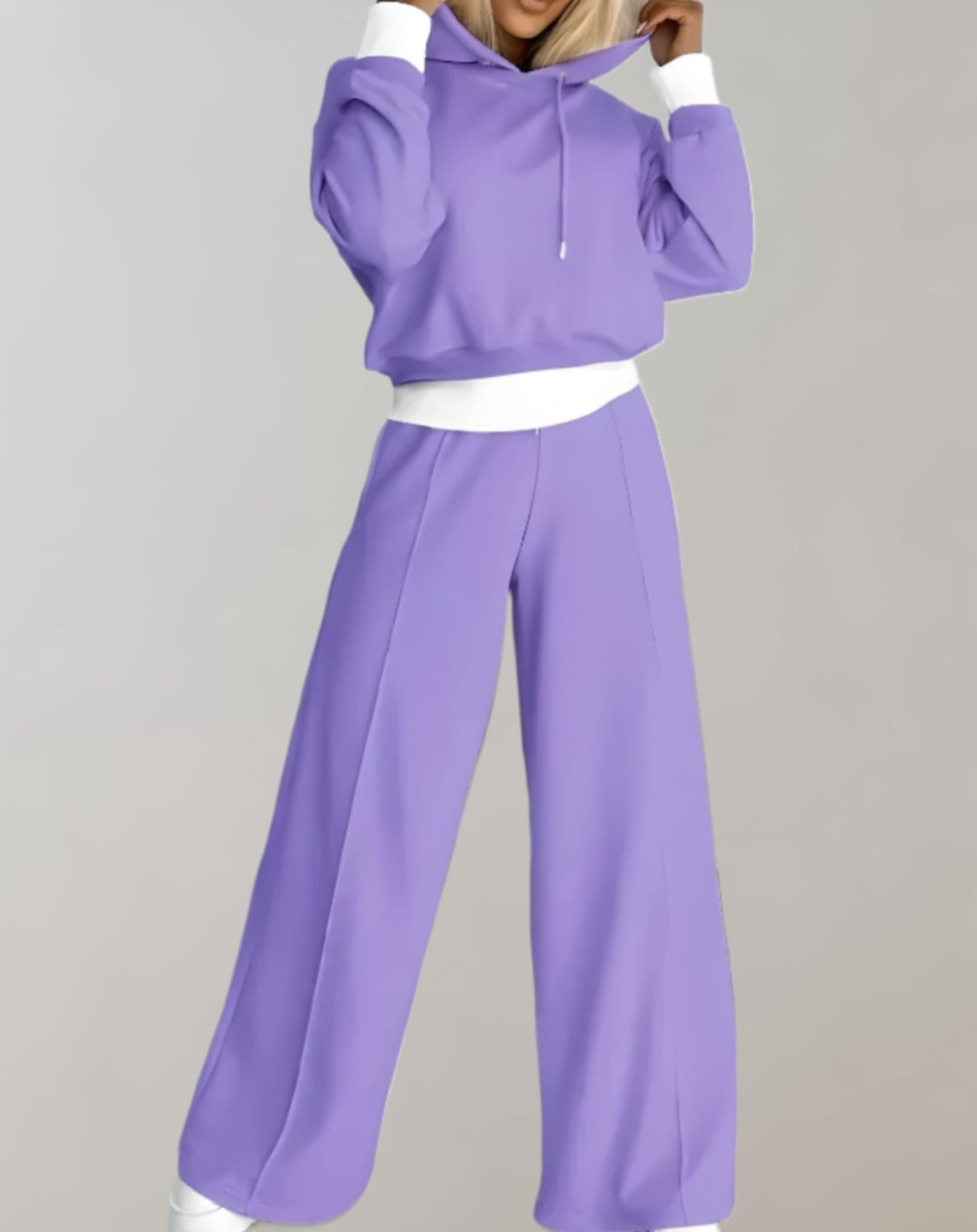 Loungewear femme – Ensemble confortable avec capuche et pantalon large