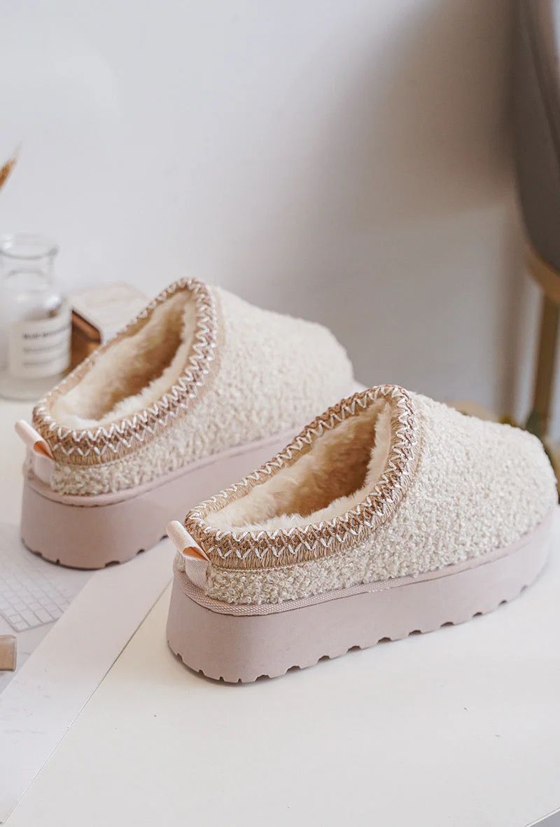 Chaussons confortables femme – Pantoufles douces et chaudes pour intérieur