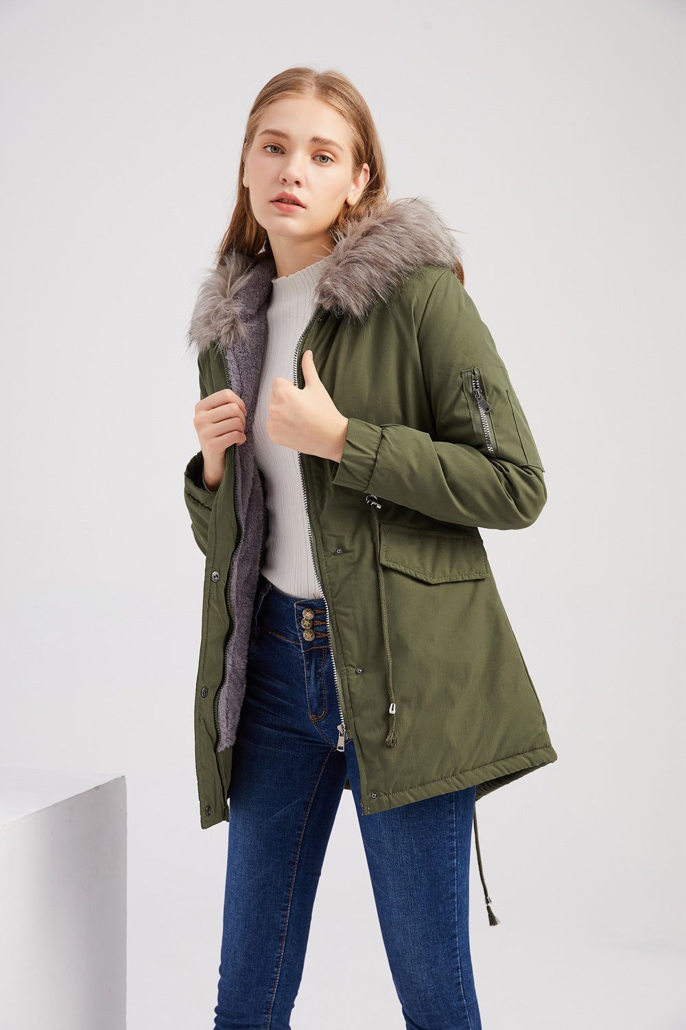 Parka femme avec capuche – Veste en fausse fourrure chaude et élégante